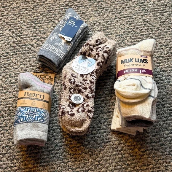 Cozy socks- 13 Pairs - Picture 1 of 4